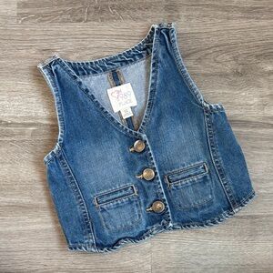 The Children's Place girls denim vest